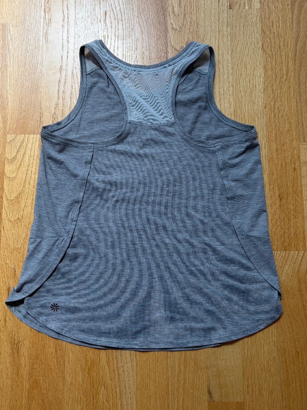Run Free Tank - Picture 3 of 3